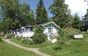 Отель Holiday home Västra Myrskären Bålsta  Болста